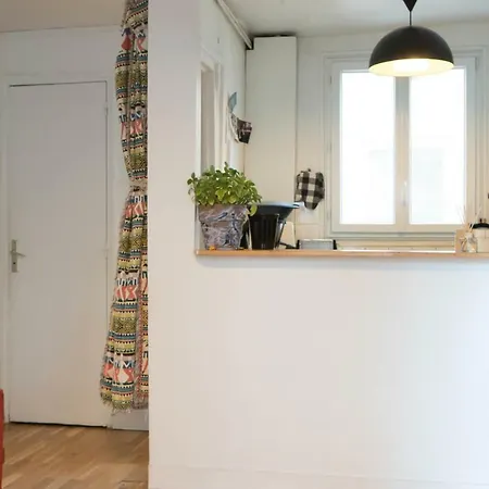 Hostnfly - Beautiful Flat In The Belleville District Paryż